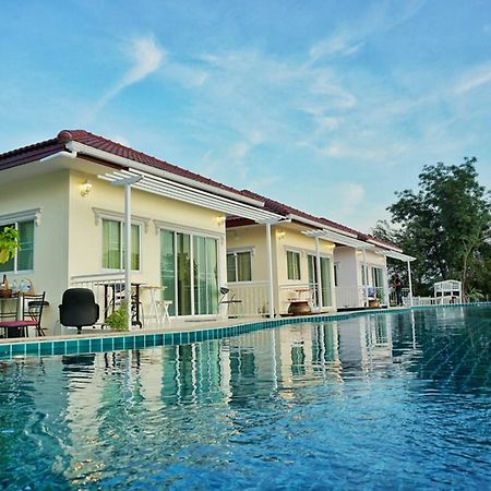 Sky And Water Resort ชะอำ ภายนอก รูปภาพ