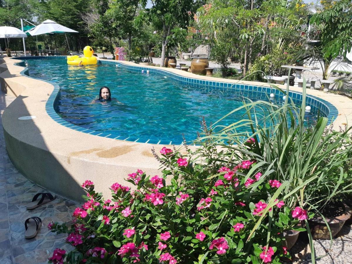 Sky And Water Resort ชะอำ ภายนอก รูปภาพ
